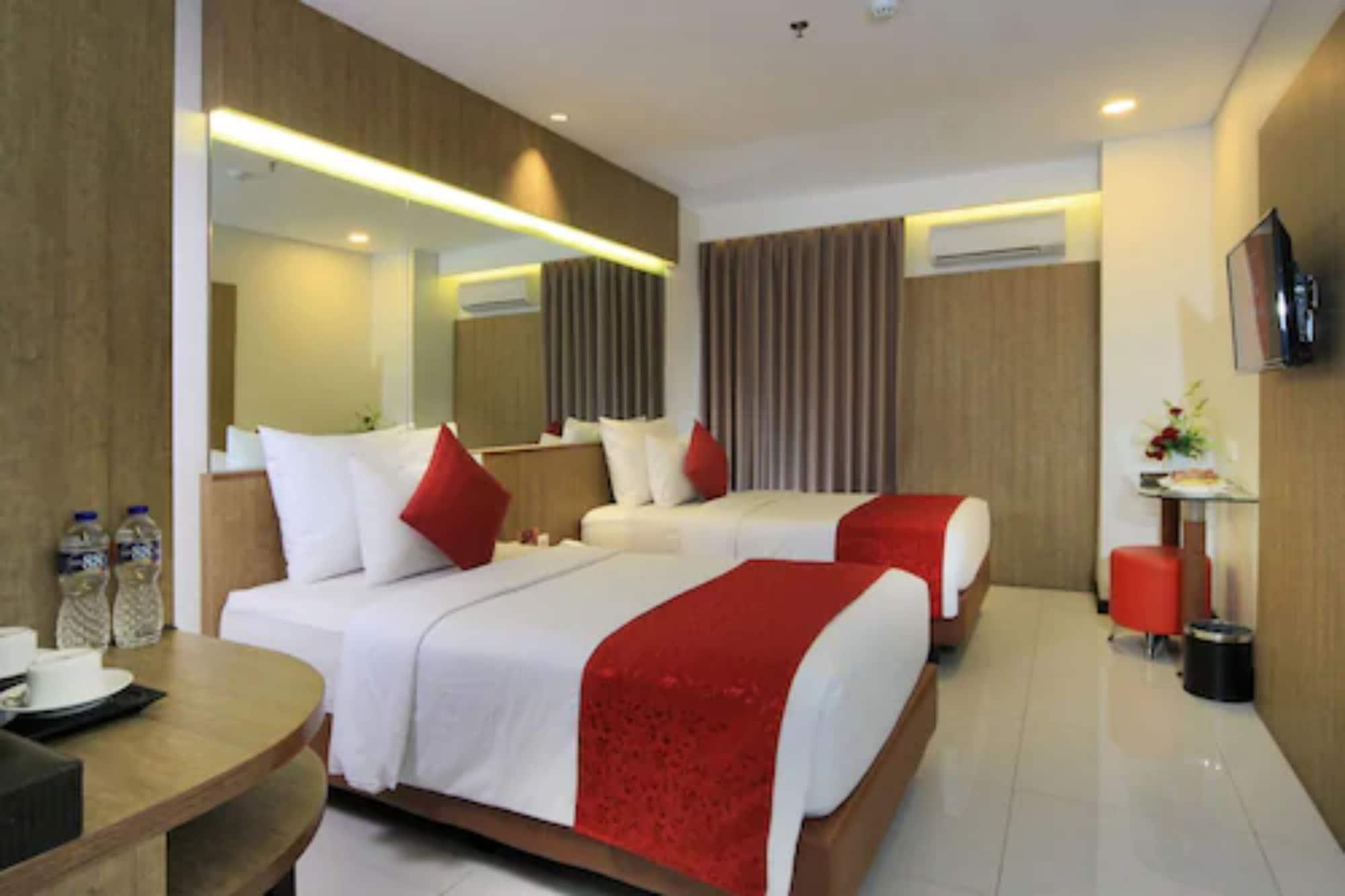West Point Hotel Bandung Zewnętrze zdjęcie