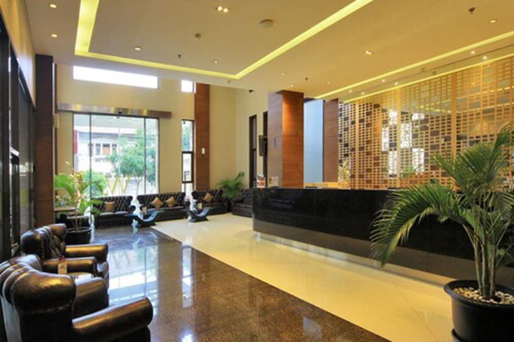 West Point Hotel Bandung Zewnętrze zdjęcie