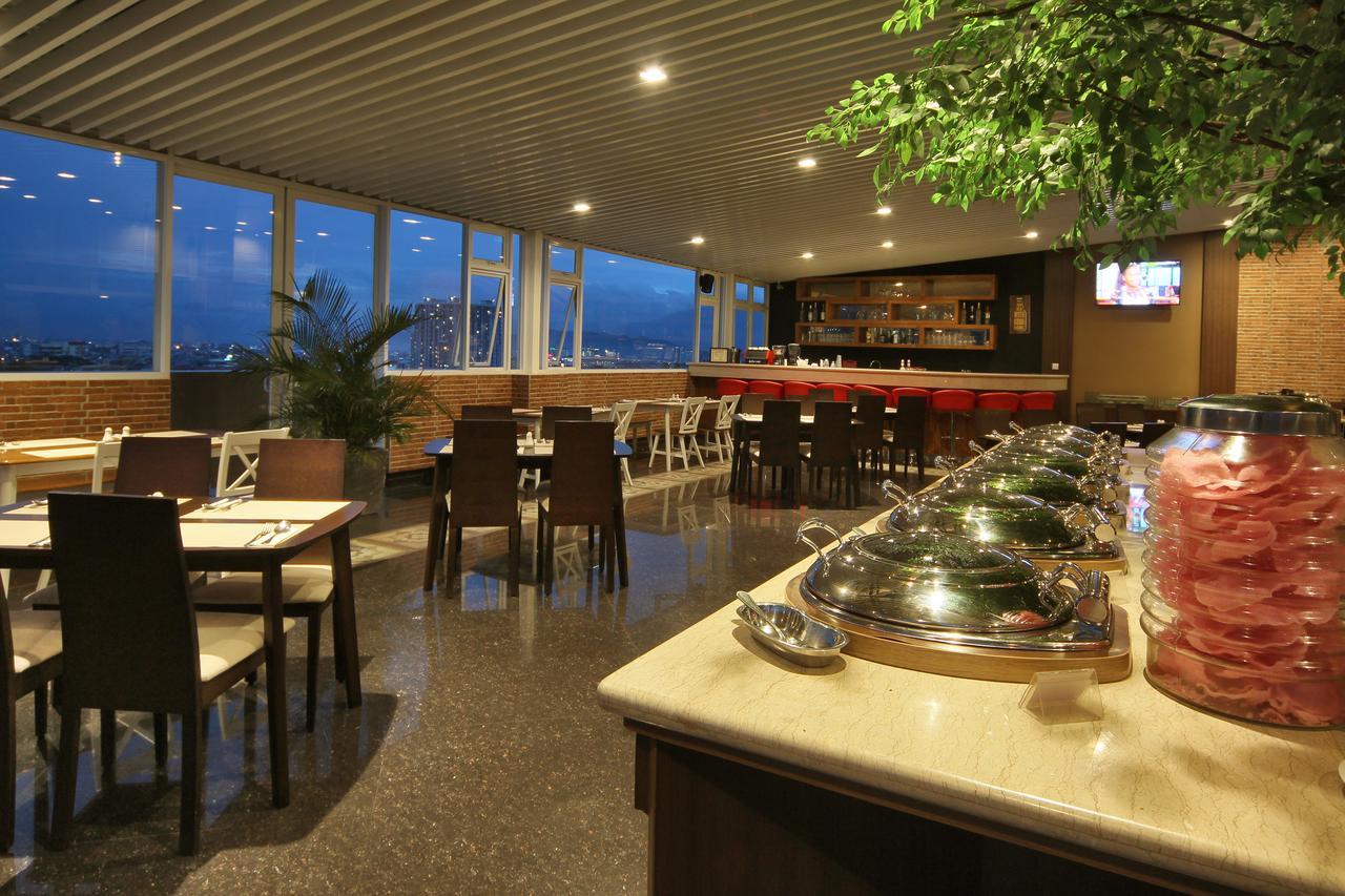 West Point Hotel Bandung Zewnętrze zdjęcie