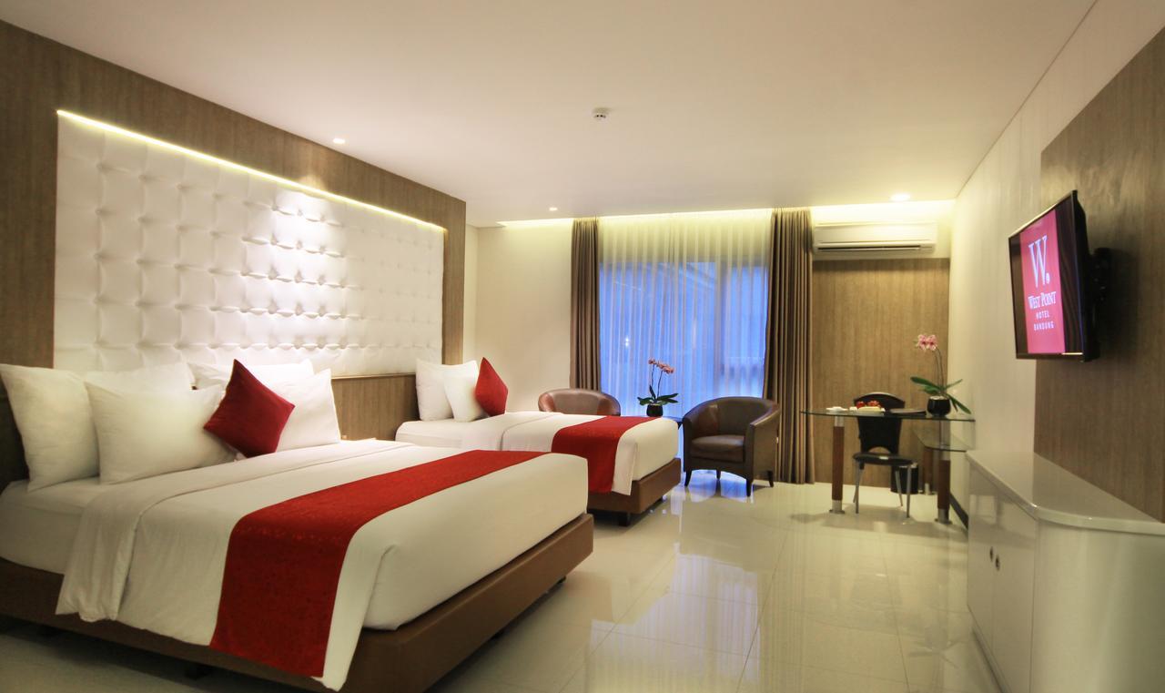 West Point Hotel Bandung Zewnętrze zdjęcie