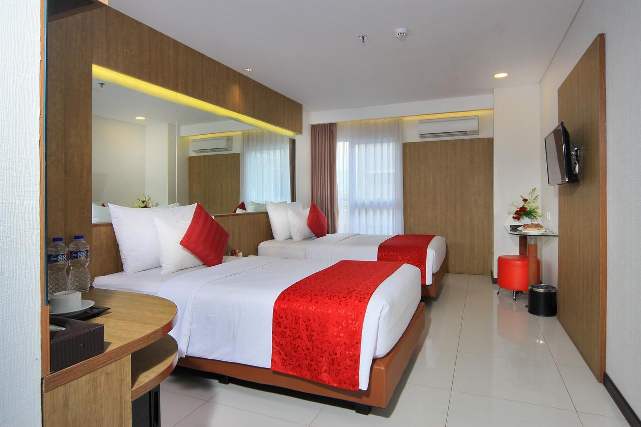 West Point Hotel Bandung Zewnętrze zdjęcie