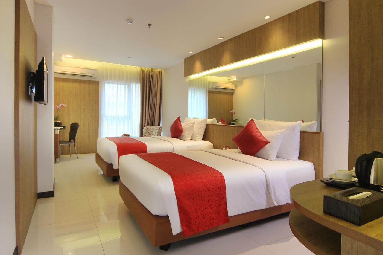 West Point Hotel Bandung Zewnętrze zdjęcie