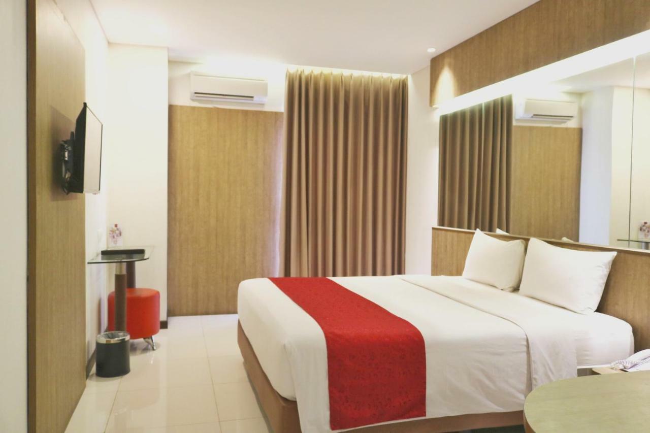 West Point Hotel Bandung Zewnętrze zdjęcie